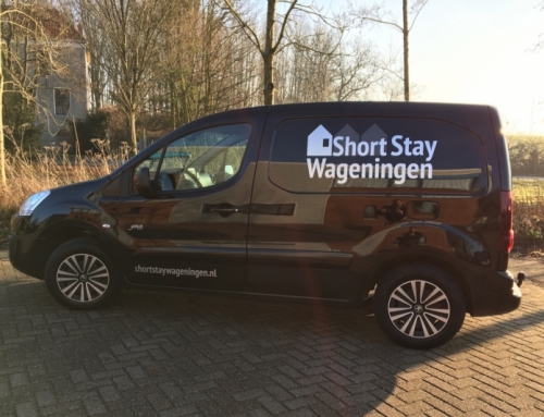Autobelettering- Short Stay Wageningen